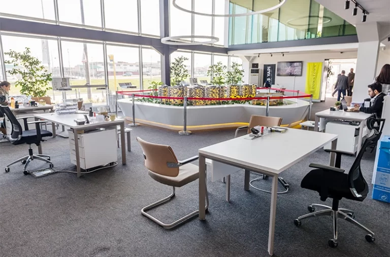 Meeting area furniture by Bürotime
